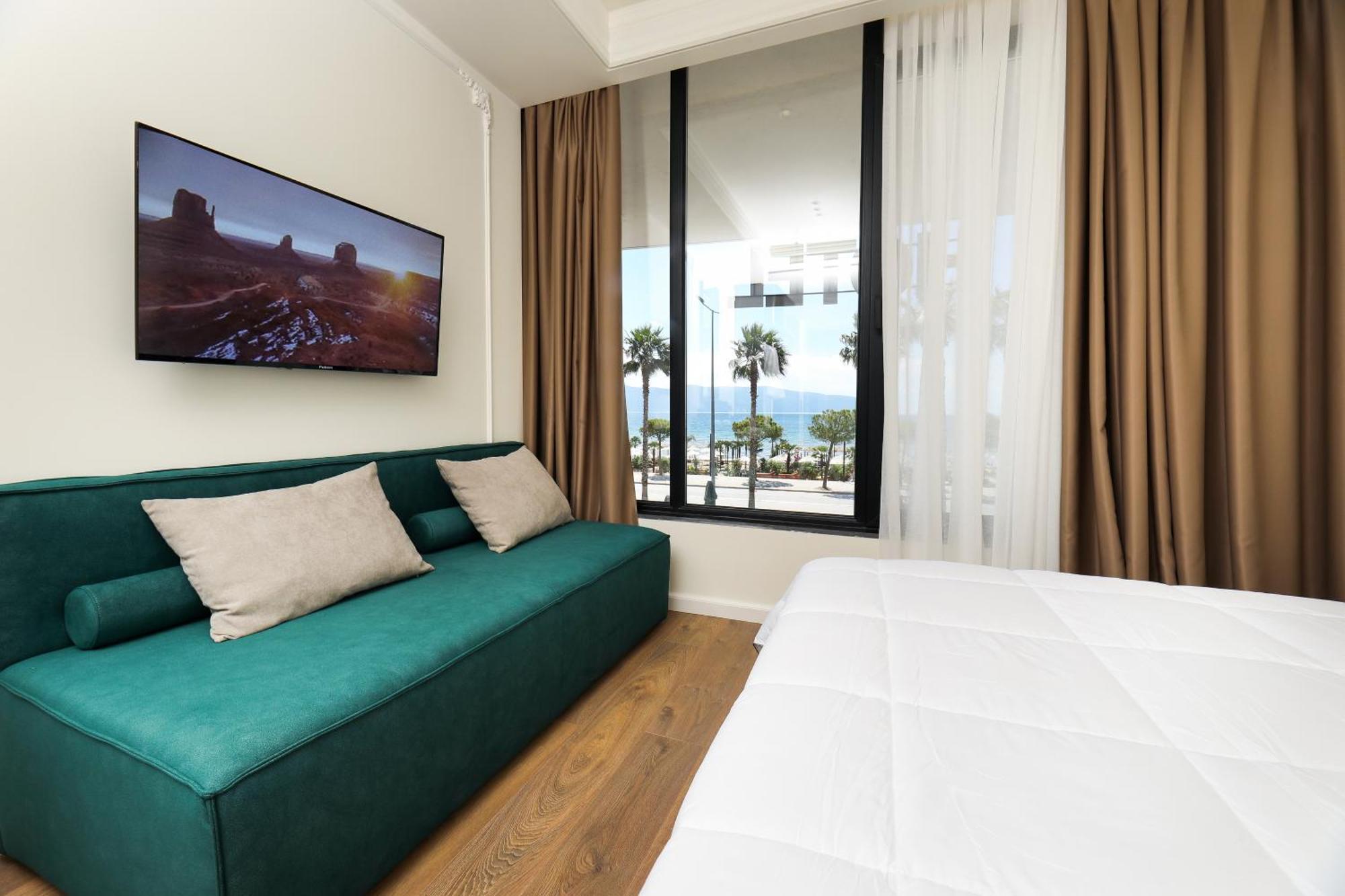 Hotel Adore Vlorë Exterior foto